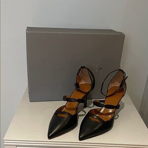 Aquatalia Black Leather Heels - Size 6.5